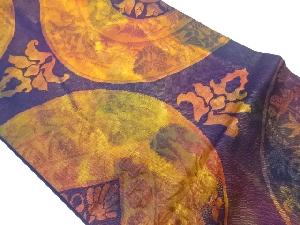 半円に狩猟人物・動物・草花模様織出し開き名古屋帯（額縁仕立て）